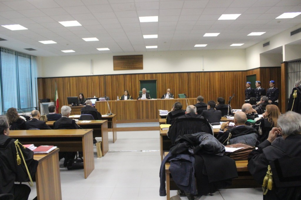 PROCESSO LA SVOLTA  (201)