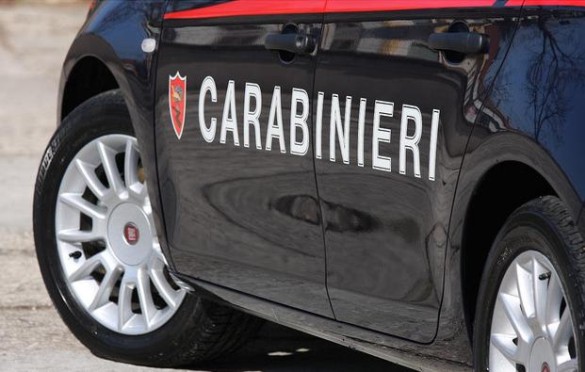 Carabinieri Auto 2(3)-1
