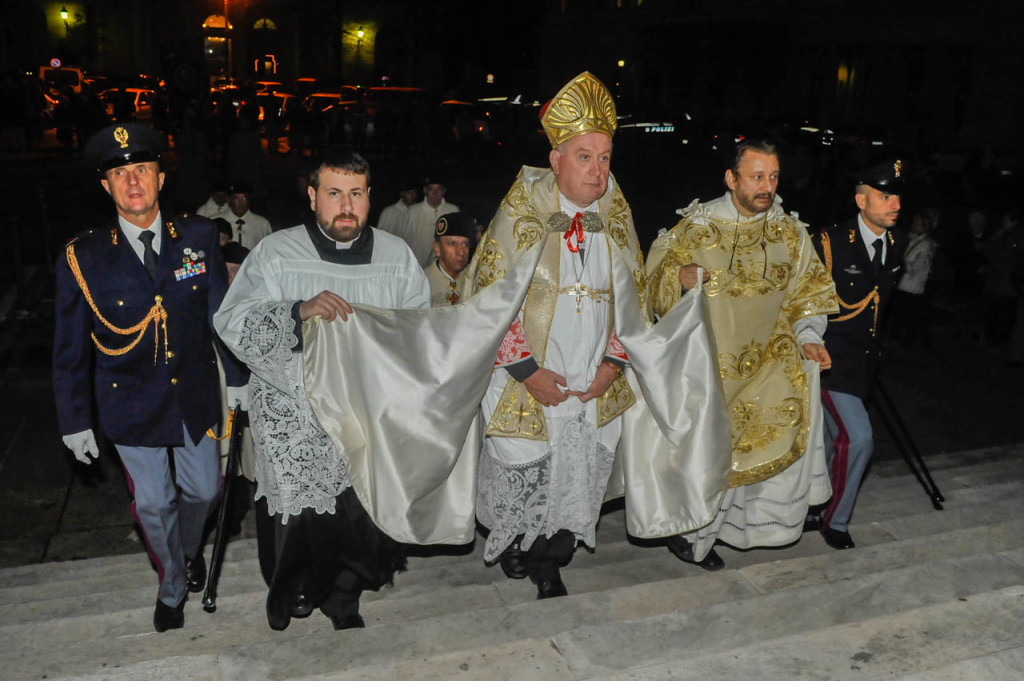 processione-san-leonardo-imperia-26-11-14-18