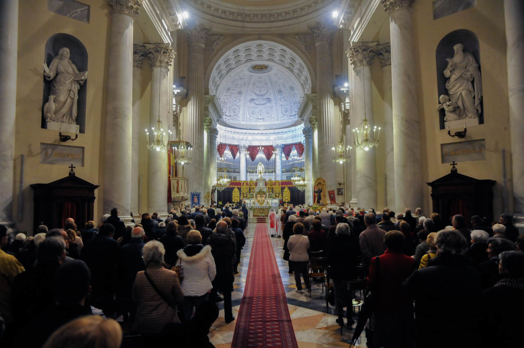 processione-san-leonardo-imperia-26-11-14-29