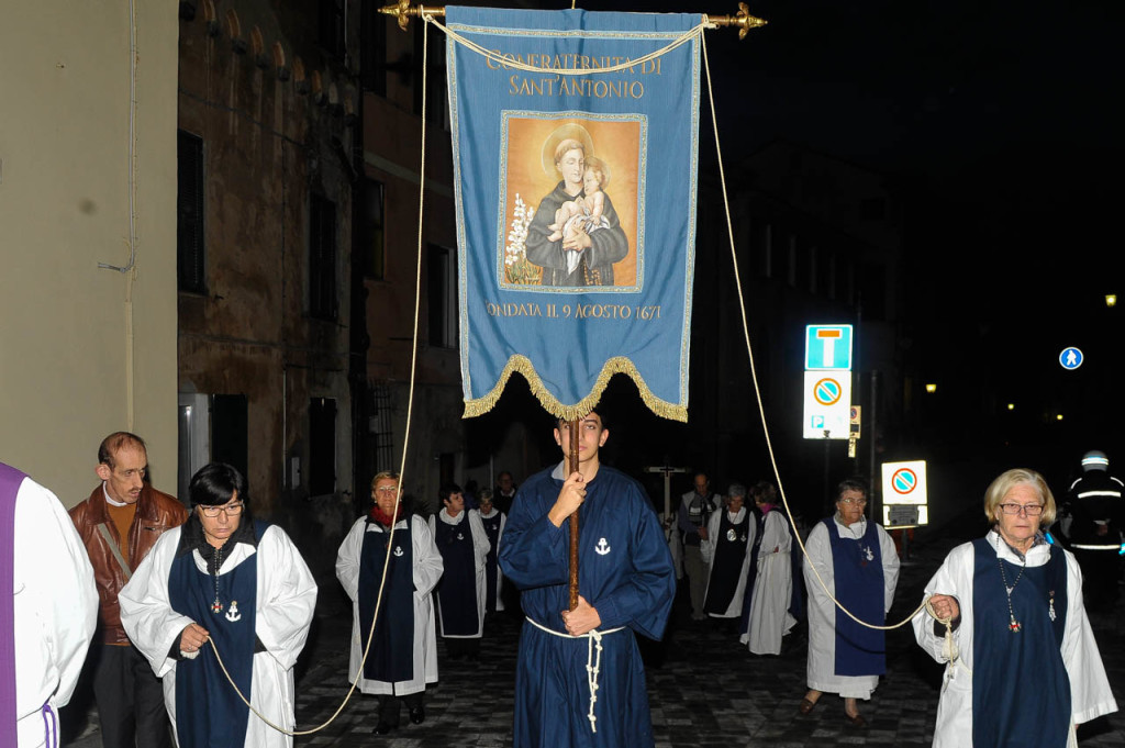 processione-san-leonardo-imperia-26-11-14-33