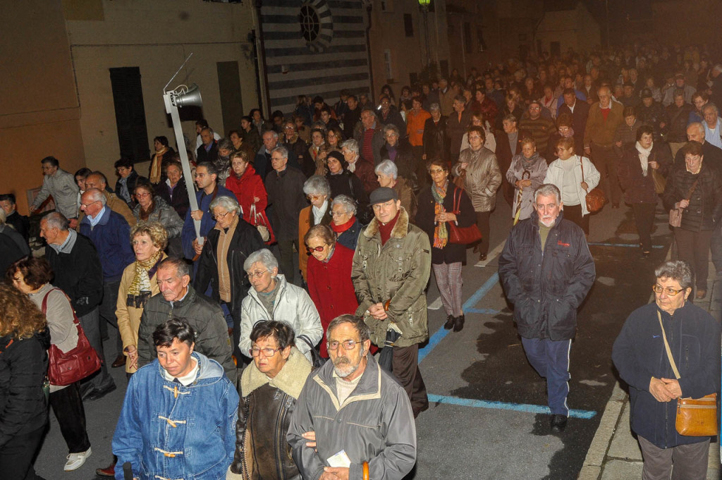 processione-san-leonardo-imperia-26-11-14-46