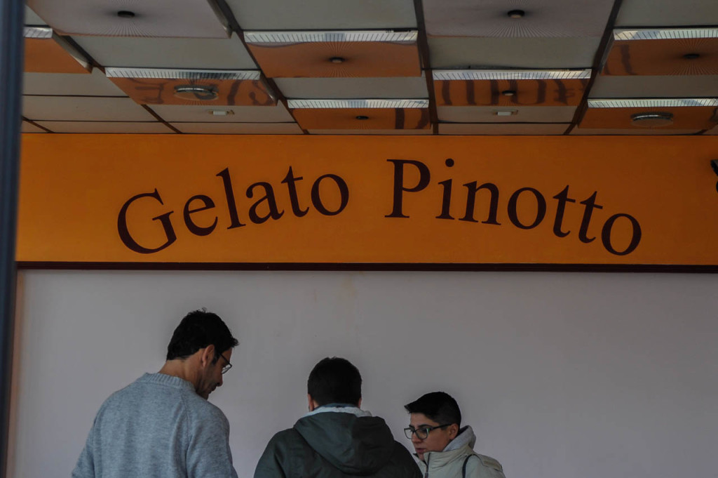gelateria-pinotto-diventa-caffetteria-imperia-3-1-15-3
