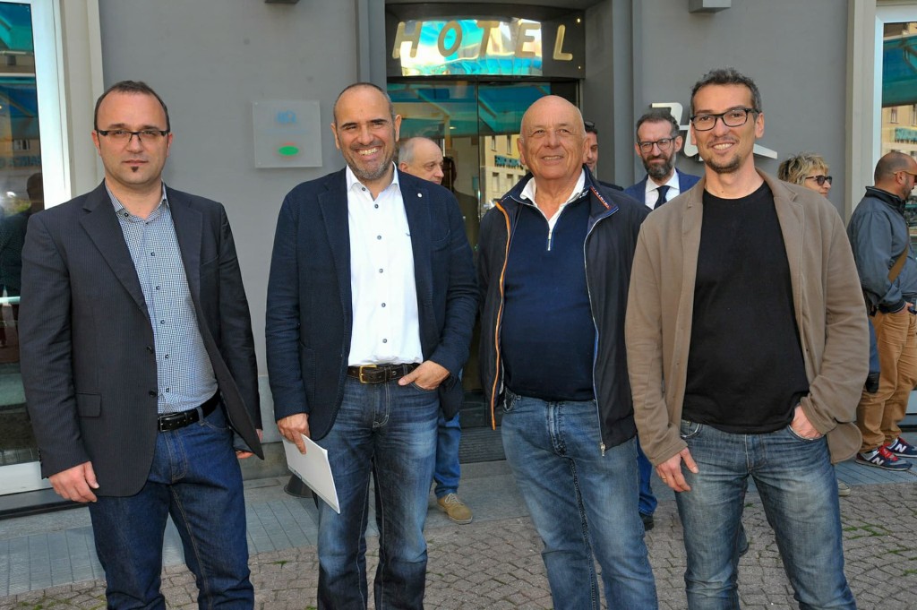 30723616_10214620403658047_342540349278781440_n